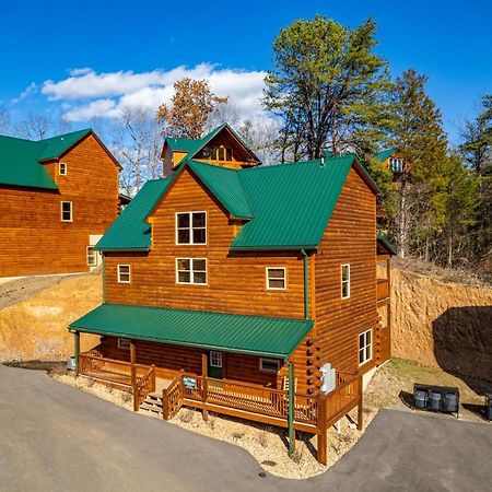 5Bd5B Escape Cabin With 2 Hottubs, Thtr &Game Rm,1Mi To The Parkway! 4Mi To Dollywood - Spring Deal Піджен-Фордж Екстер'єр фото