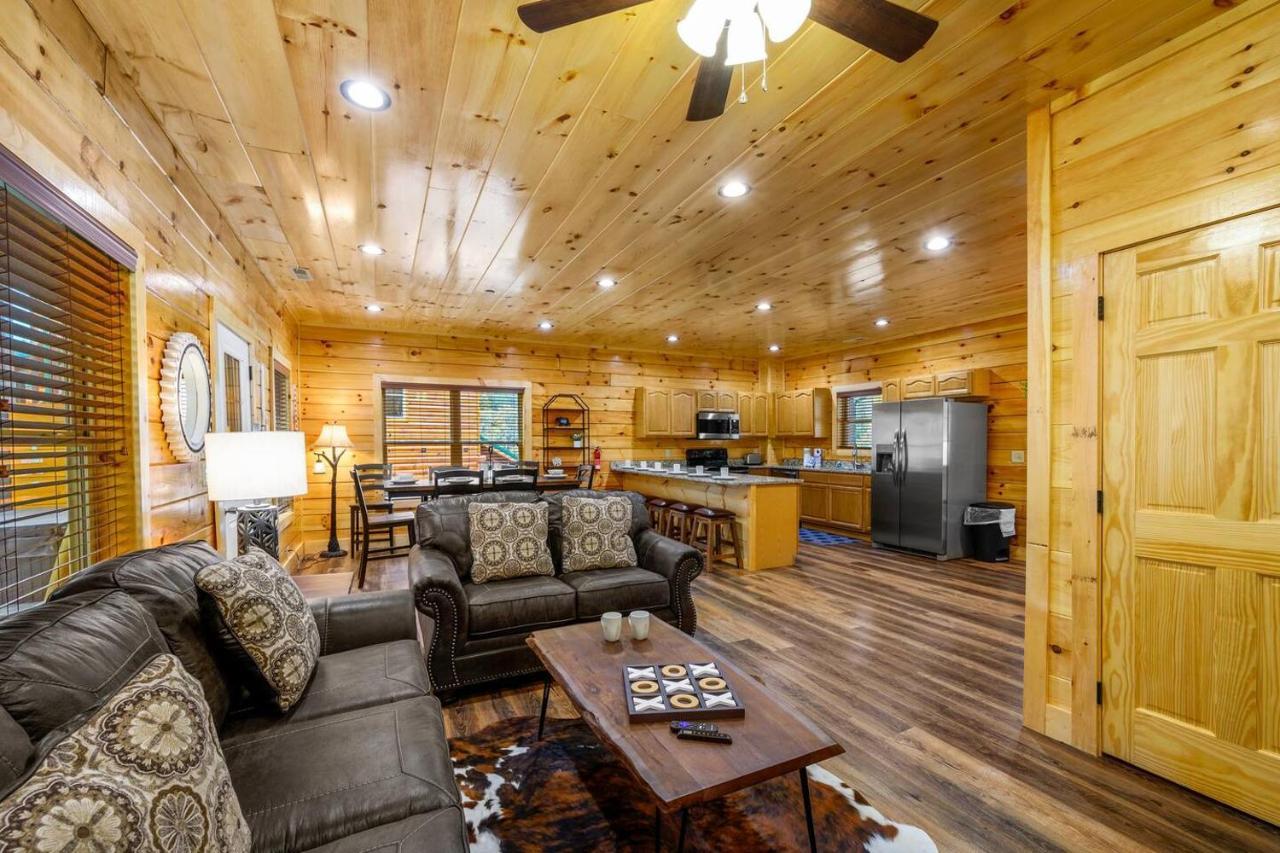 5Bd5B Escape Cabin With 2 Hottubs, Thtr &Game Rm,1Mi To The Parkway! 4Mi To Dollywood - Spring Deal Піджен-Фордж Екстер'єр фото